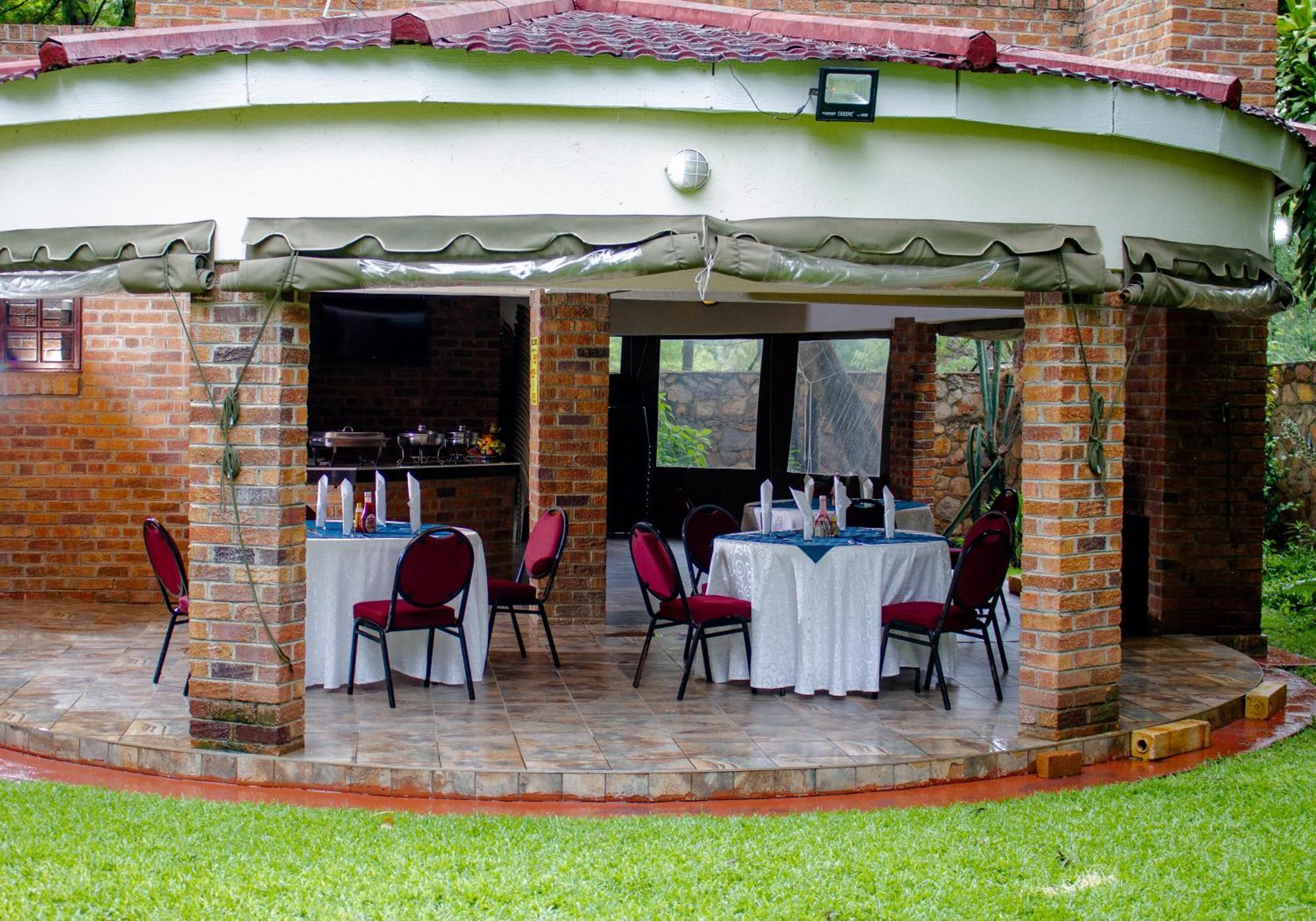 Matilinda Lodge บูลาวาโย ภายนอก รูปภาพ