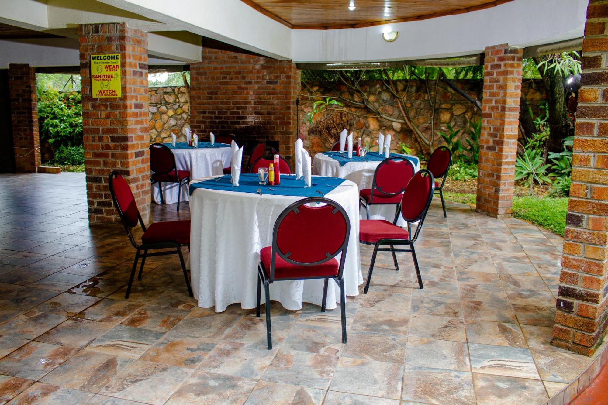 Matilinda Lodge บูลาวาโย ภายนอก รูปภาพ
